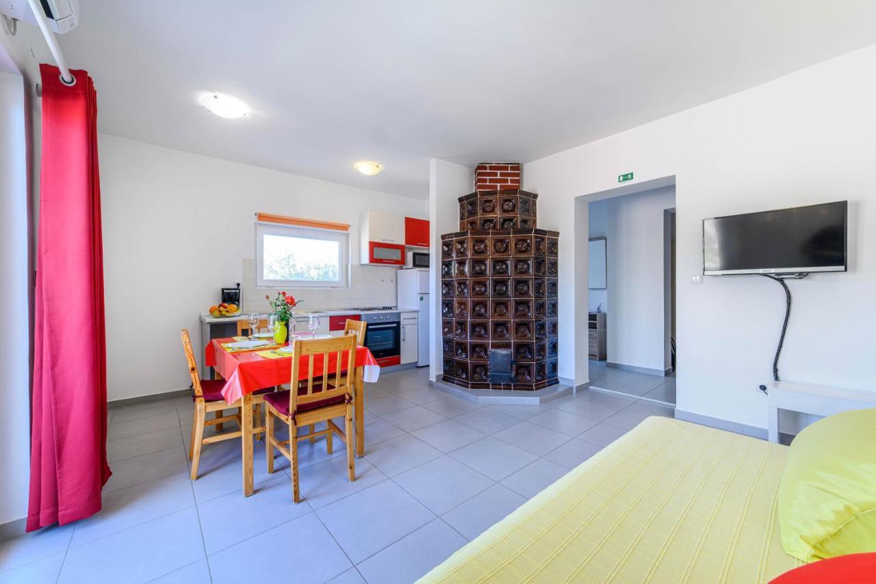 Apartments Kardum Шибеник Экстерьер фото